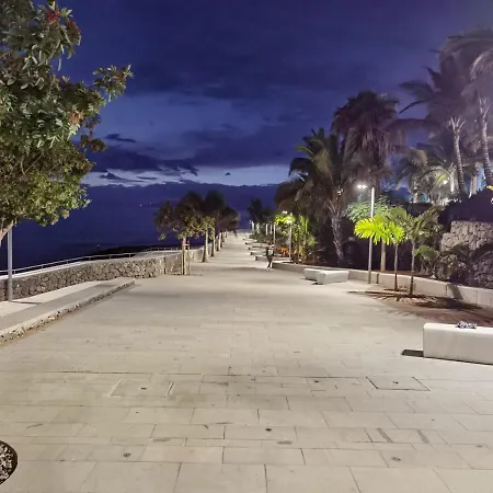 アパート Sun Paradise